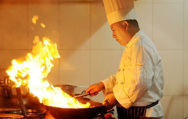 年關(guān)將近，該怎樣抓住氣候的變化讓餐廳火一把?。?！